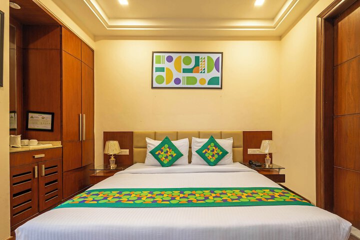 Room 21 of 42