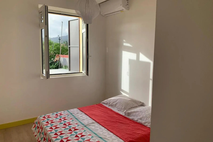 Room 3 of 6