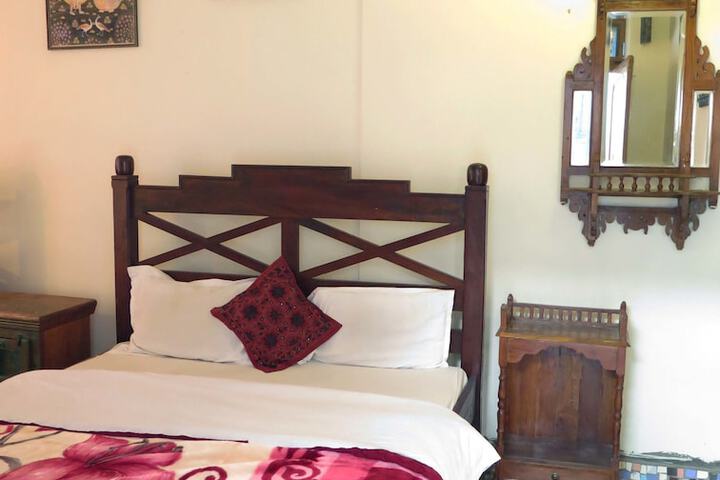 Room 15 of 74