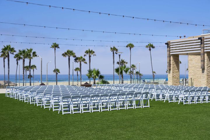 Indoor wedding
