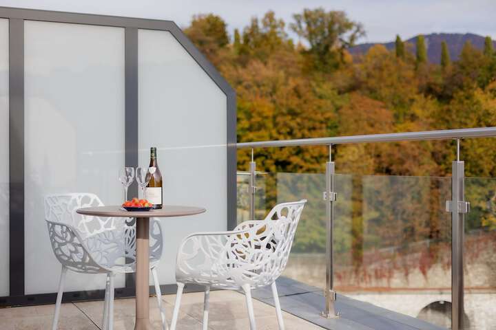 Terrace/Patio 38 of 61