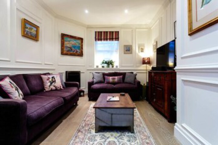 Room 14 of 22