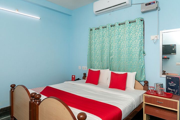 Room 7 of 15