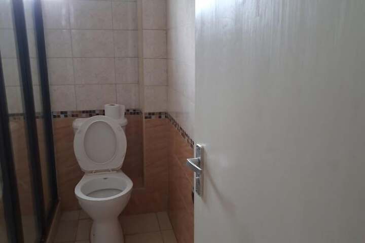 Room 10 of 36