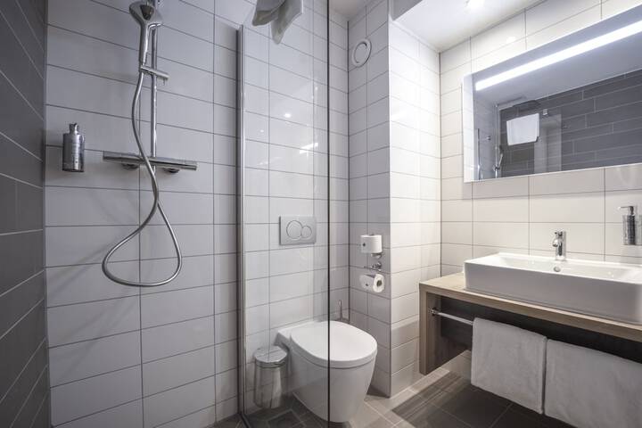 Clean Restrooms