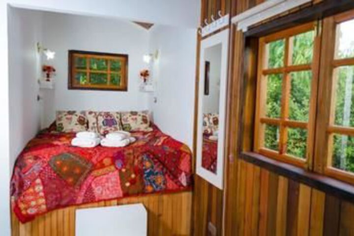 Room 15 of 22