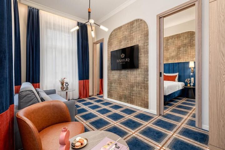 Room 20 of 89