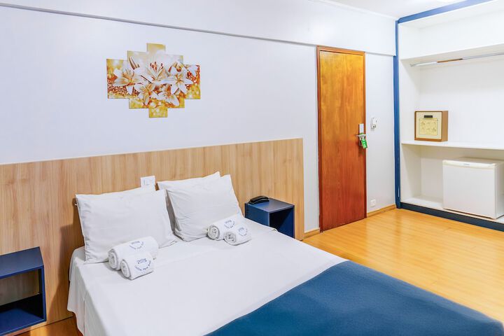 Room 30 of 61