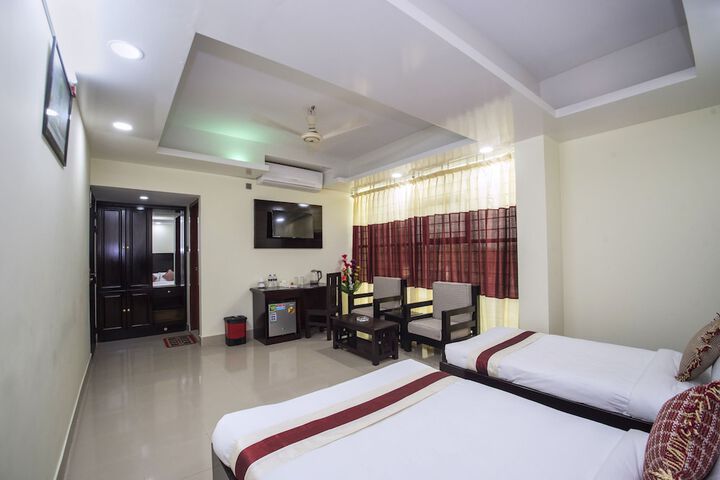 Room 8 of 17