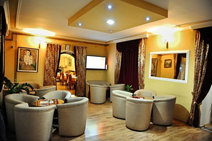 Hotel Lobby