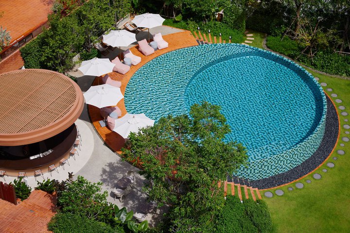 Pool 46 of 88