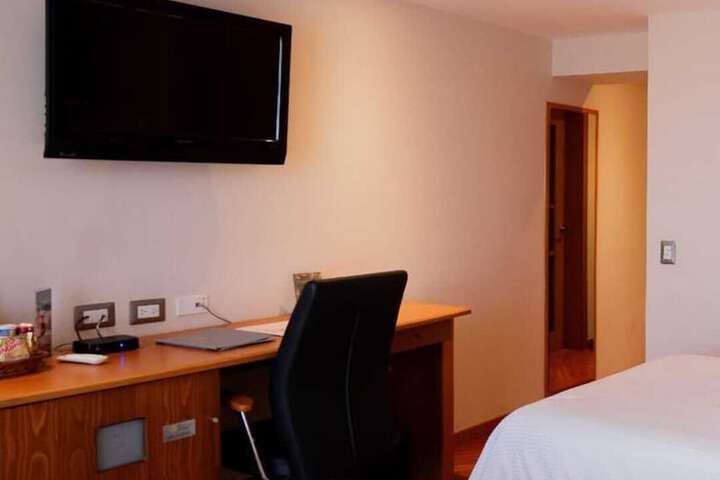 Room 3 of 36