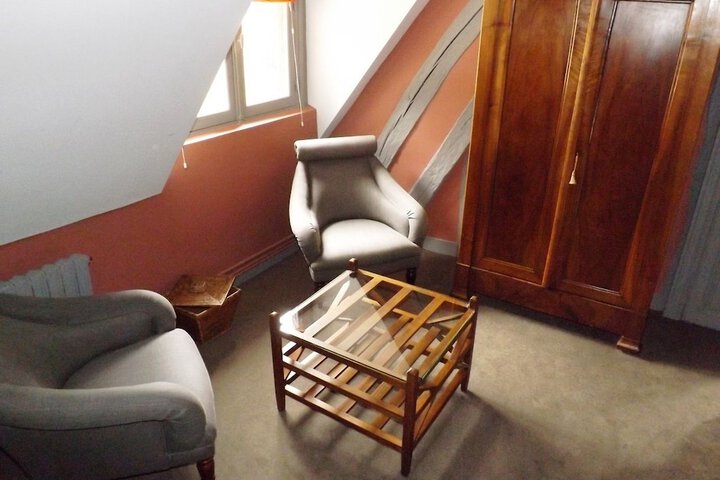 Room 24 of 58