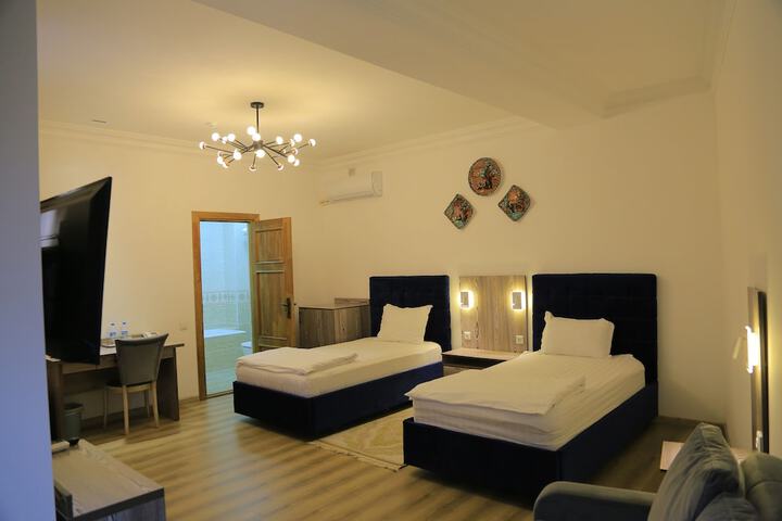 Room 45 of 63