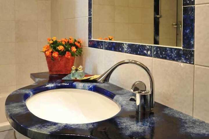 Clean Restrooms