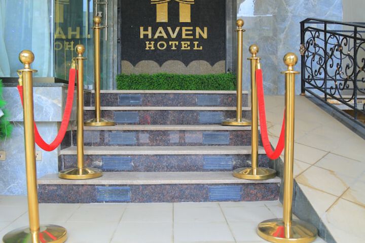 Hotel 35 of 38
