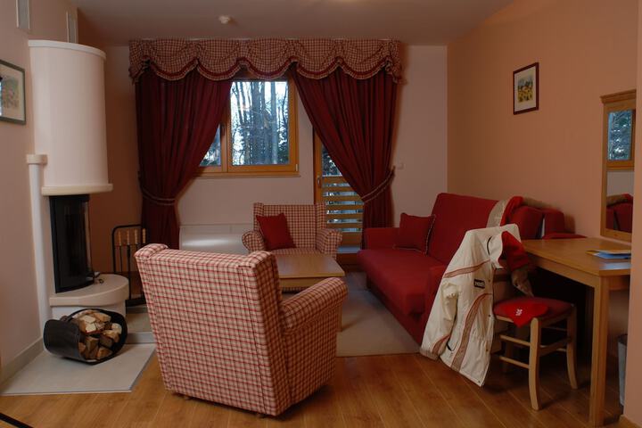 Room 12 of 31