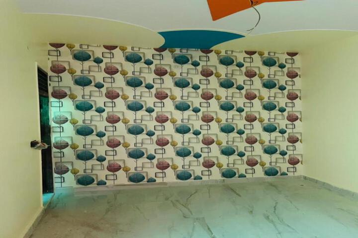 OYO 83715 Crystal Hotel