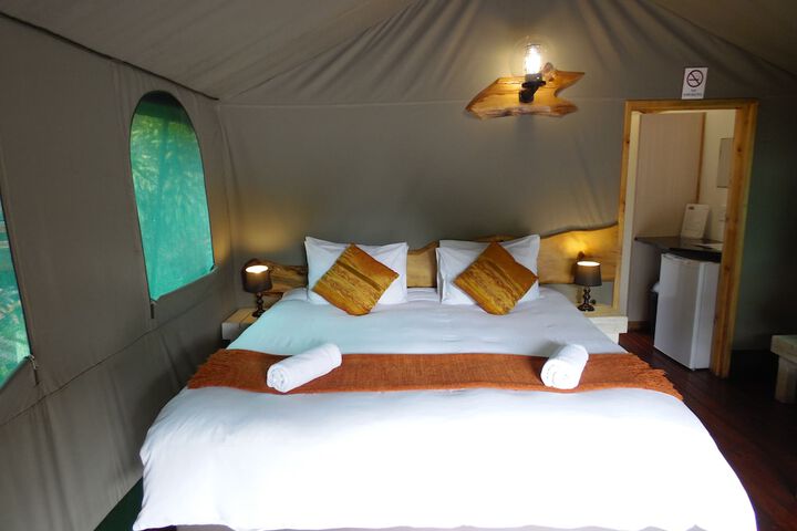 Room 4 of 32