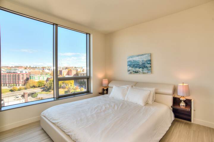 Room 8 of 34
