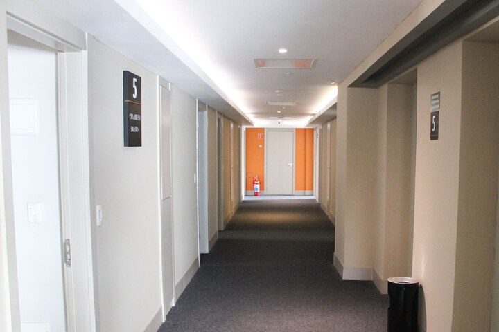 Ballroom/Hall 55 of 56