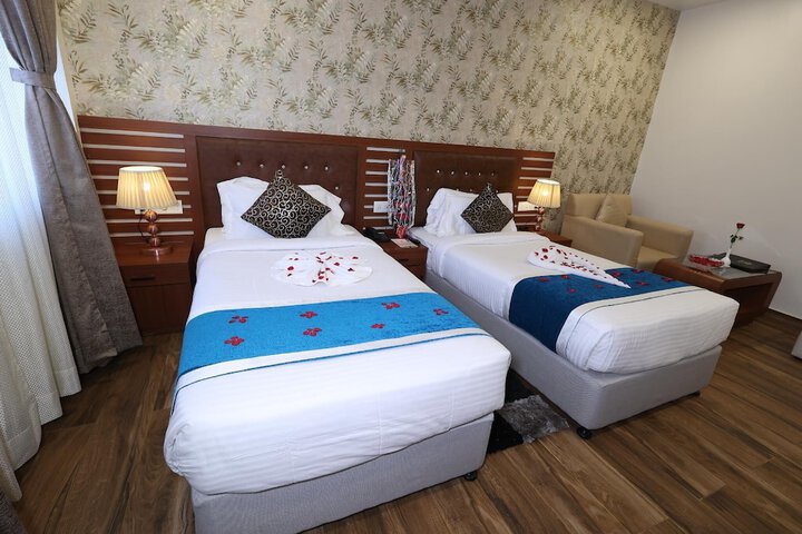 Room 14 of 35