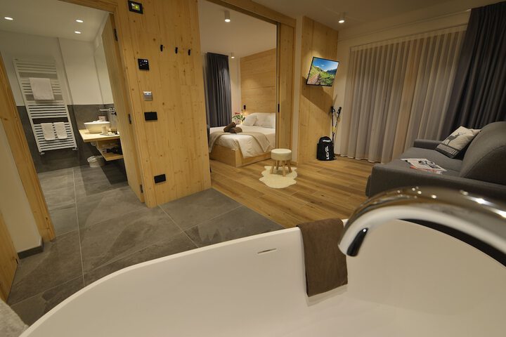 Room 19 of 78