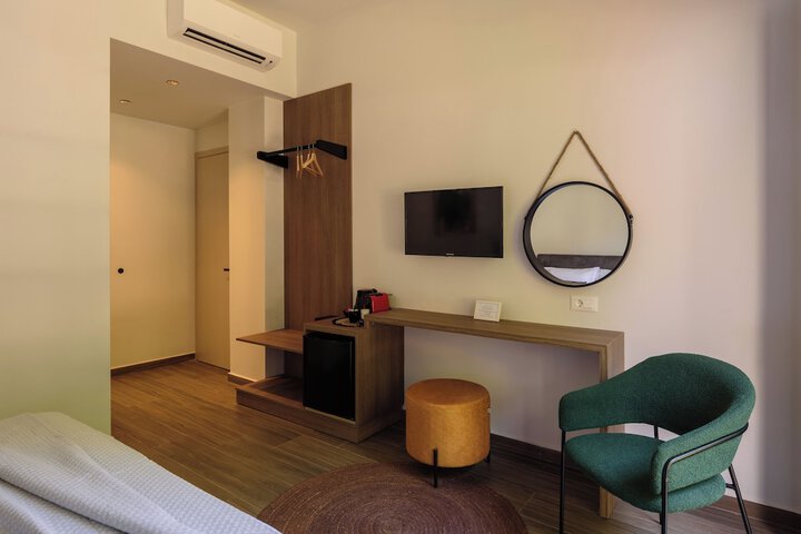 Room 31 of 81