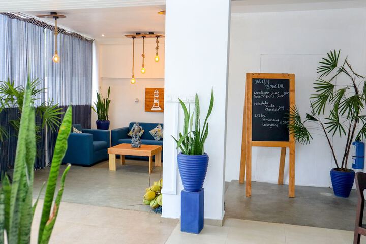 HOTEL ACRUS