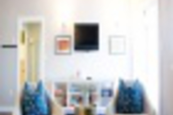 Room 411 of 671