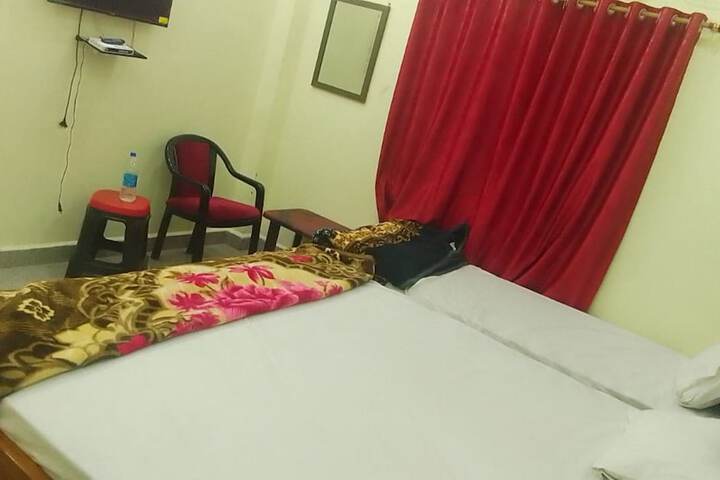 Goroomgo A.V Priya Rajgir