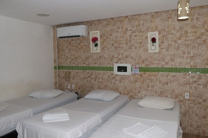 Room 30 of 43