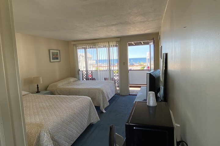 Room 11 of 84