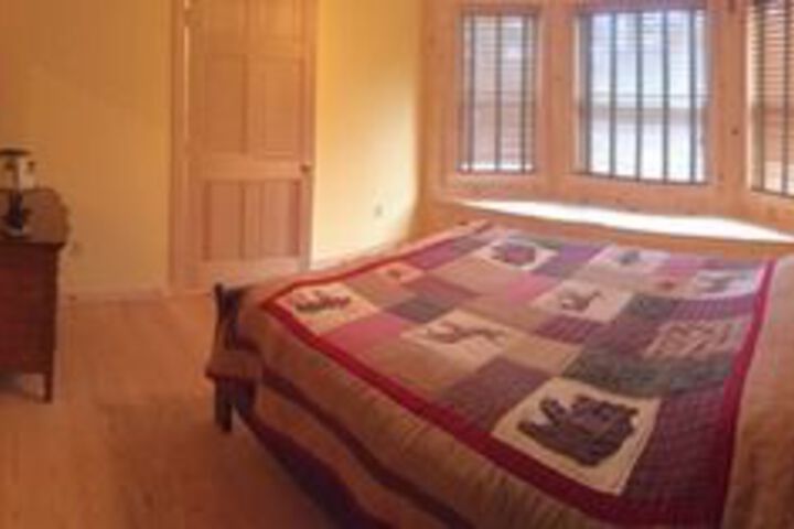 Room 16 of 32