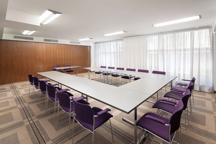 Meeting 52 of 62