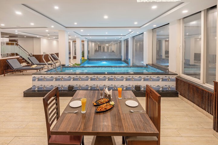 Pool 56 of 109