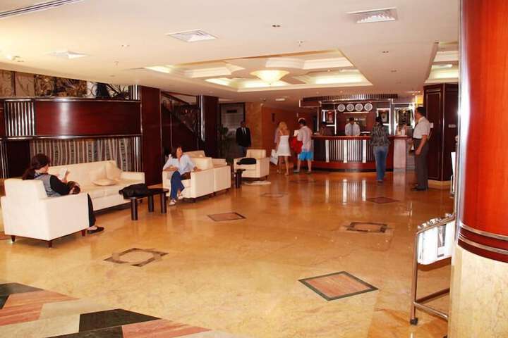 Hotel Interior 5 of 16