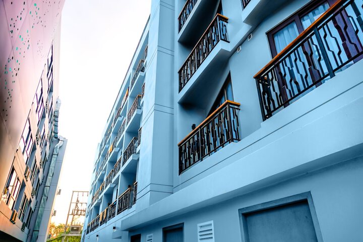 Hotel 55 of 100