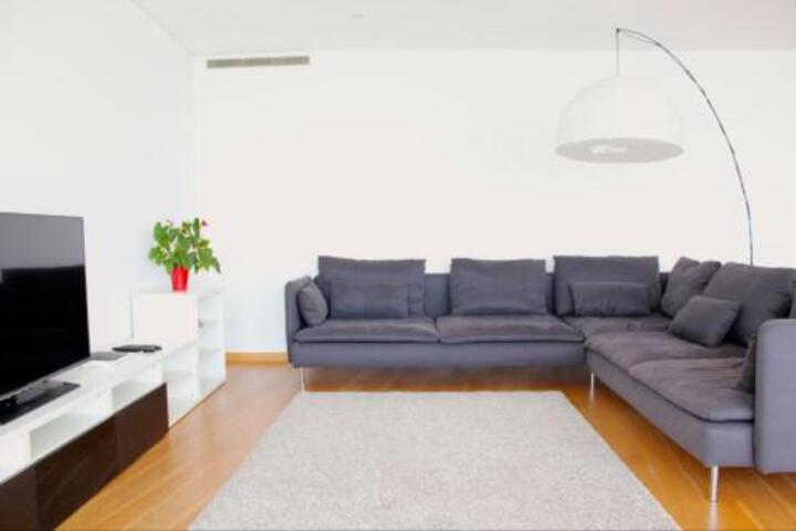 Room 40 of 40