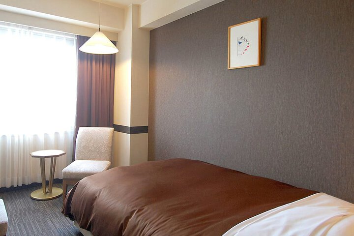 Room 18 of 51