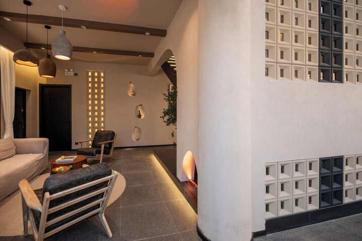 Hotel Interior 14 of 288
