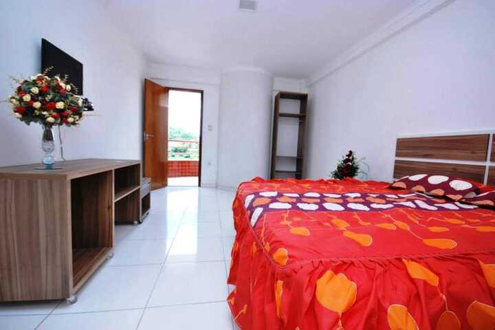 Room 8 of 26