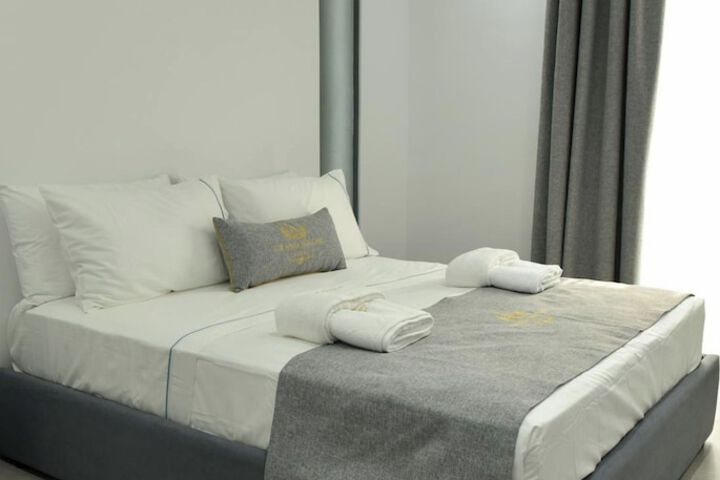 Room 55 of 164
