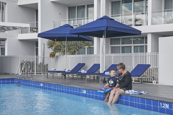 Pool 37 of 74