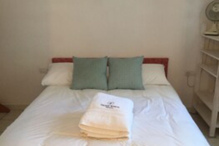 Room 28 of 36