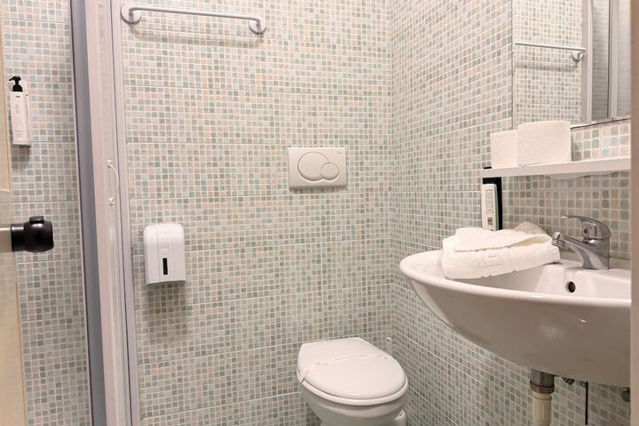 Room 54 of 110
