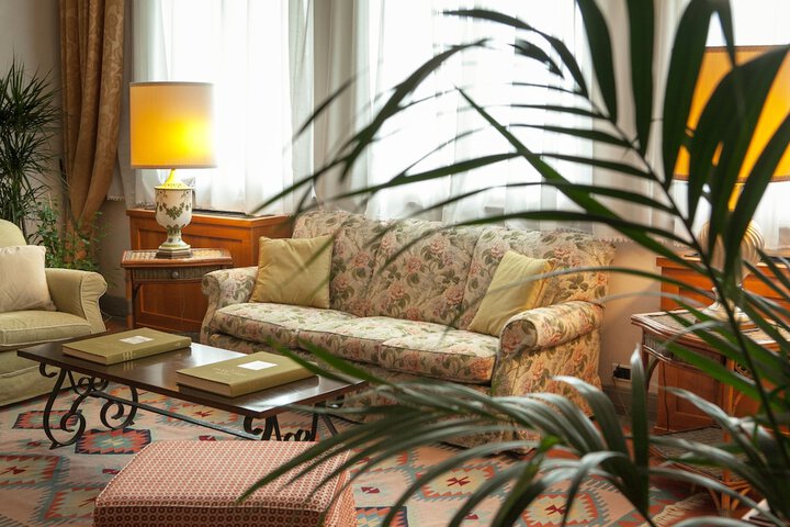 Hotel Interior 2 of 39