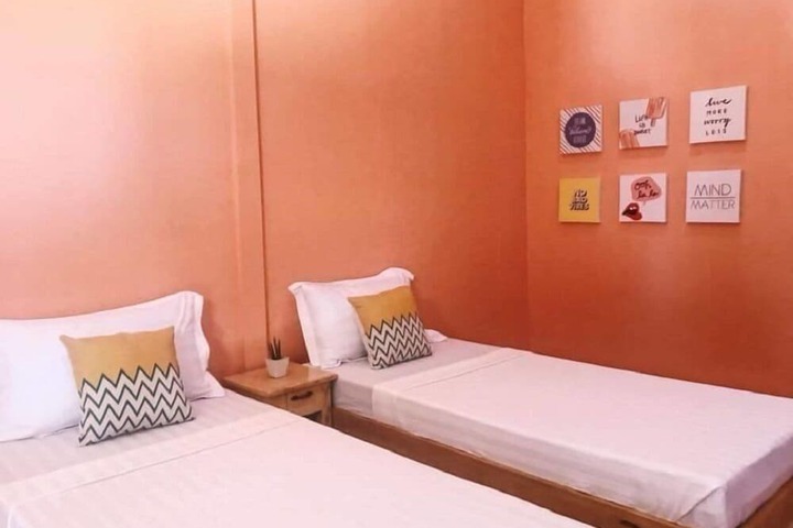 Room 15 of 17