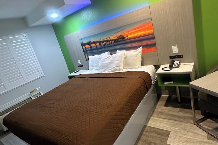 Standard | King Bed (6 of 26)