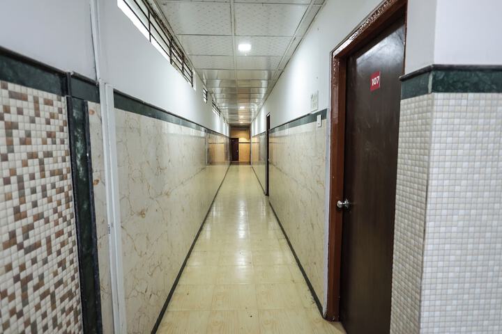 Hotel Rosebeds in Chhatrapati Sambhajinagar